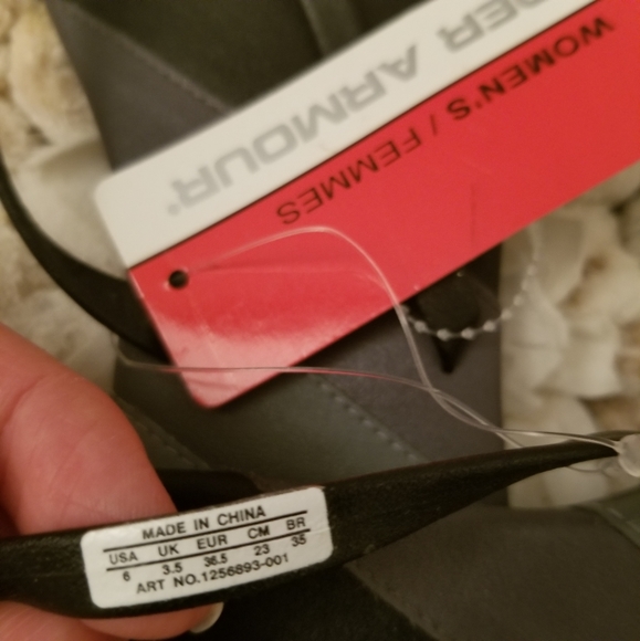 Women's sport flip flops sandals shoes US - 6 size - Picture 4 of 4